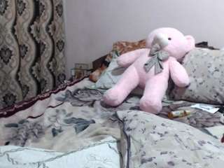 le modèle queentwerk est en webcam porno dans un show sur le site camsoda, il possède les tags suivants: amateur,fuck machine,toys,tease,strip,squirter,solo,robe,pussy,natural,lovense,living room,anal toys,lingerie,fetish,bikini,ass,ass clapping,asshole,feet