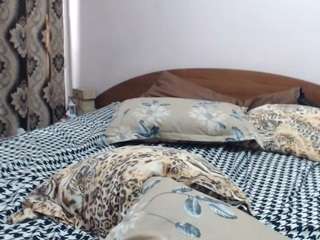 queentwerk live webcam show