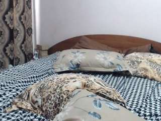 queentwerk live webcam show