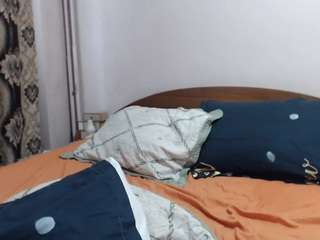 queentwerk live cam preview