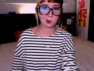 cosmoriri Live Webcam on CamSoda