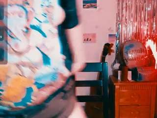 cosmoriri Live Webcam on CamSoda