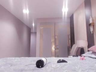 zooeysugar's CamSoda show and profile