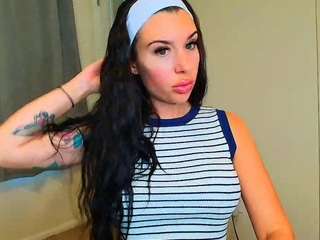  tighttinymilf chat room