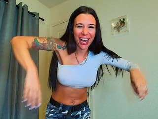 tighttinymilf