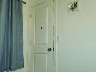 tighttinymilf chat room