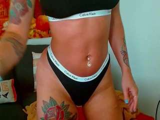 tighttinymilf
