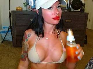  tighttinymilf chat room