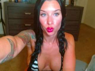 tighttinymilf