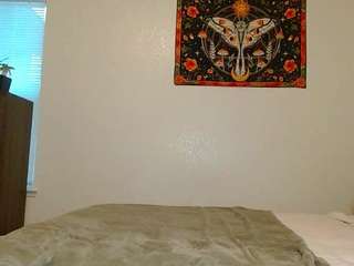 tighttinymilf from CamSoda is Freechat
