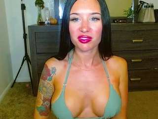 tighttinymilf