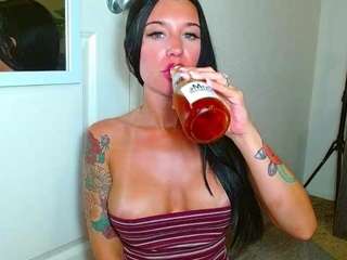  tighttinymilf chat room