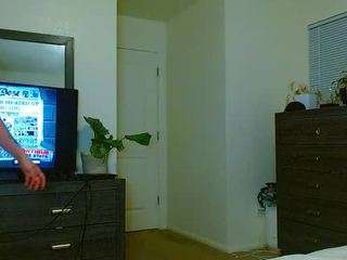 tighttinymilf webcam