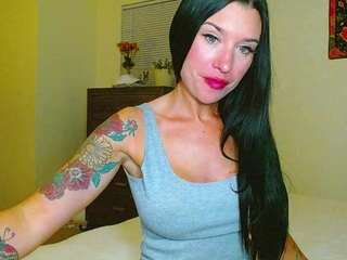 tighttinymilf from CamSoda is Freechat