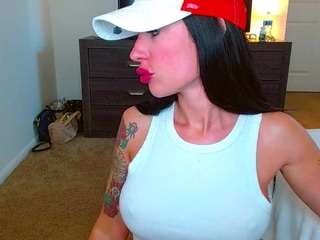 tighttinymilf Live Webcam on CamSoda