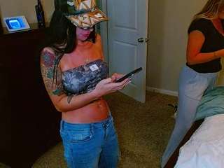 tighttinymilf Live Webcam on CamSoda