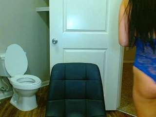 tighttinymilf's CamSoda show and profile