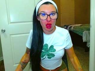 tighttinymilf Live Webcam on CamSoda