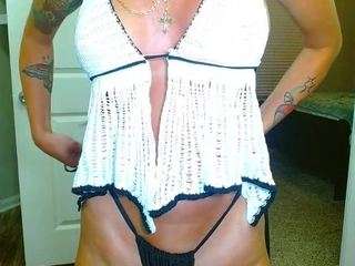 tighttinymilf webcam