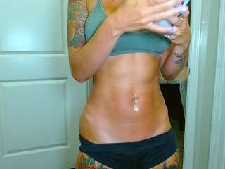 tighttinymilf webcam