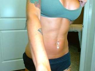 tighttinymilf webcam