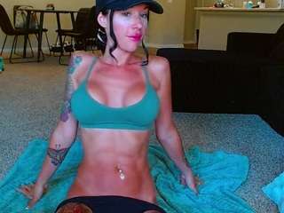 tighttinymilf Live Webcam on CamSoda