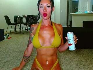 tighttinymilf webcam