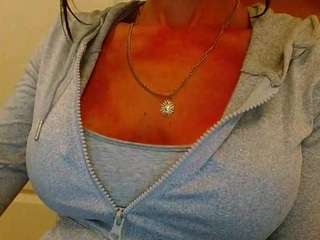 tighttinymilf Live Webcam on CamSoda
