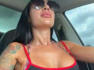 tighttinymilf Live Webcam on CamSoda