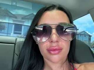 tighttinymilf