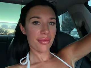 tighttinymilf Live Webcam on CamSoda