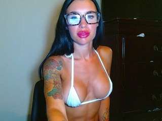 tighttinymilf