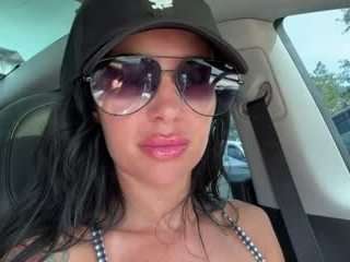 tighttinymilf