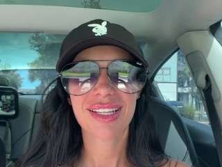 tighttinymilf
