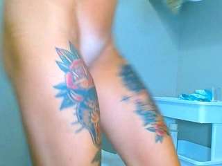 tighttinymilf