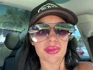 tighttinymilf