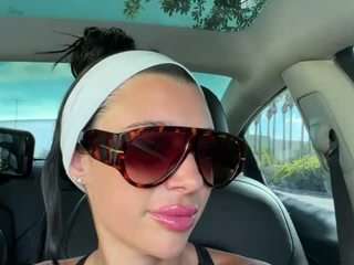tighttinymilf