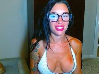 tighttinymilf