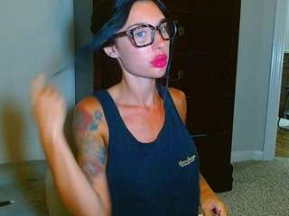 tighttinymilf