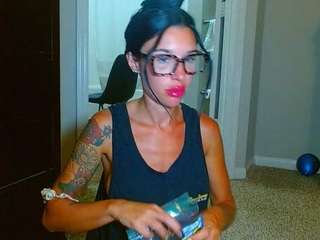 tighttinymilf