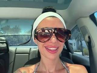 tighttinymilf