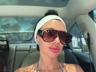tighttinymilf