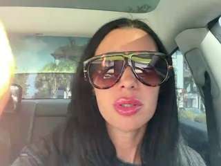 tighttinymilf