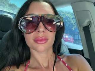 tighttinymilf