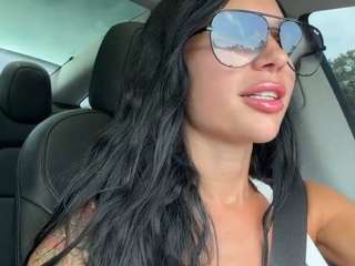 tighttinymilf