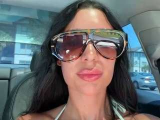 tighttinymilf