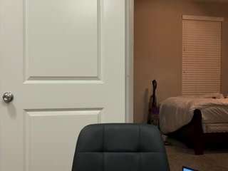 tighttinymilf