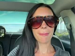 Tighttinymilf's cam show statistics and live stream