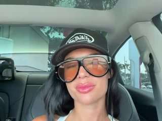 tighttinymilf Sex Cam Show