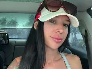 tighttinymilf
